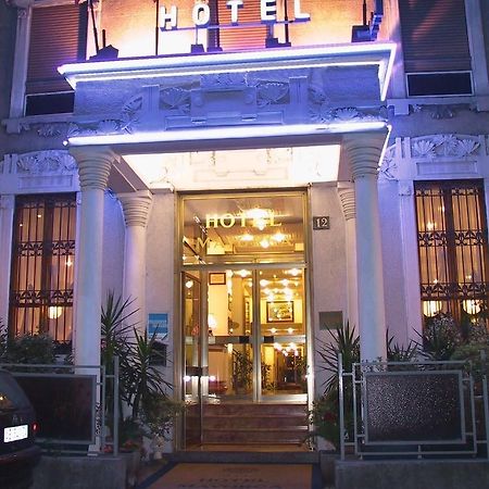 Hotel Mayorca Milan Exterior photo