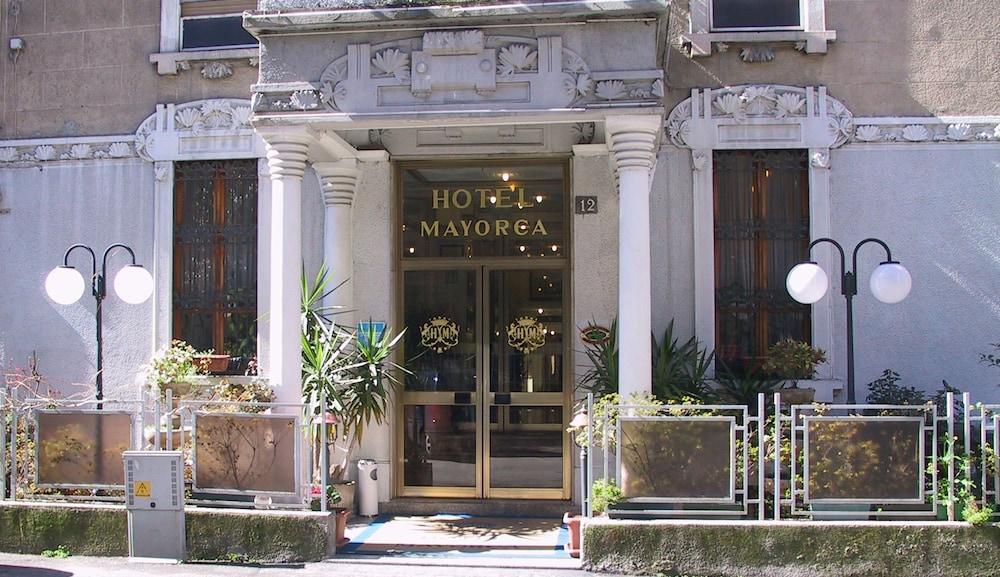 Hotel Mayorca Milan Exterior photo